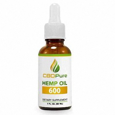 cbdpure oil bottle 600mg in a white background