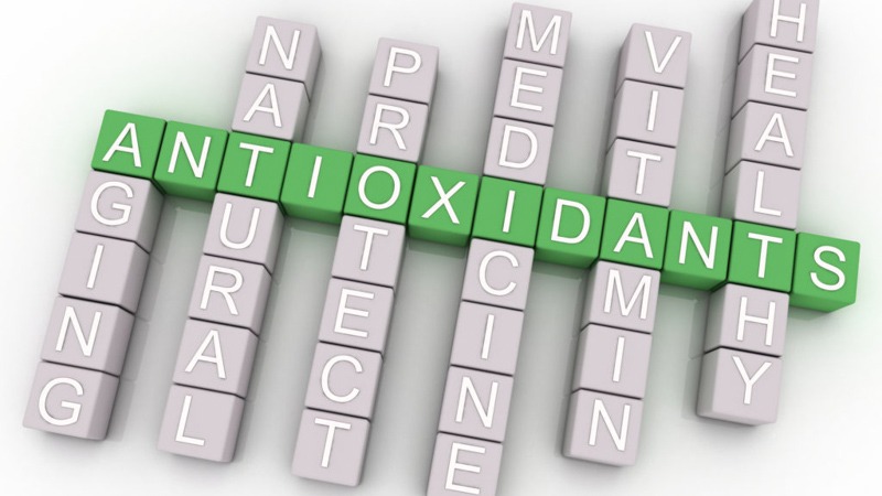 word antioxidant concept with issues